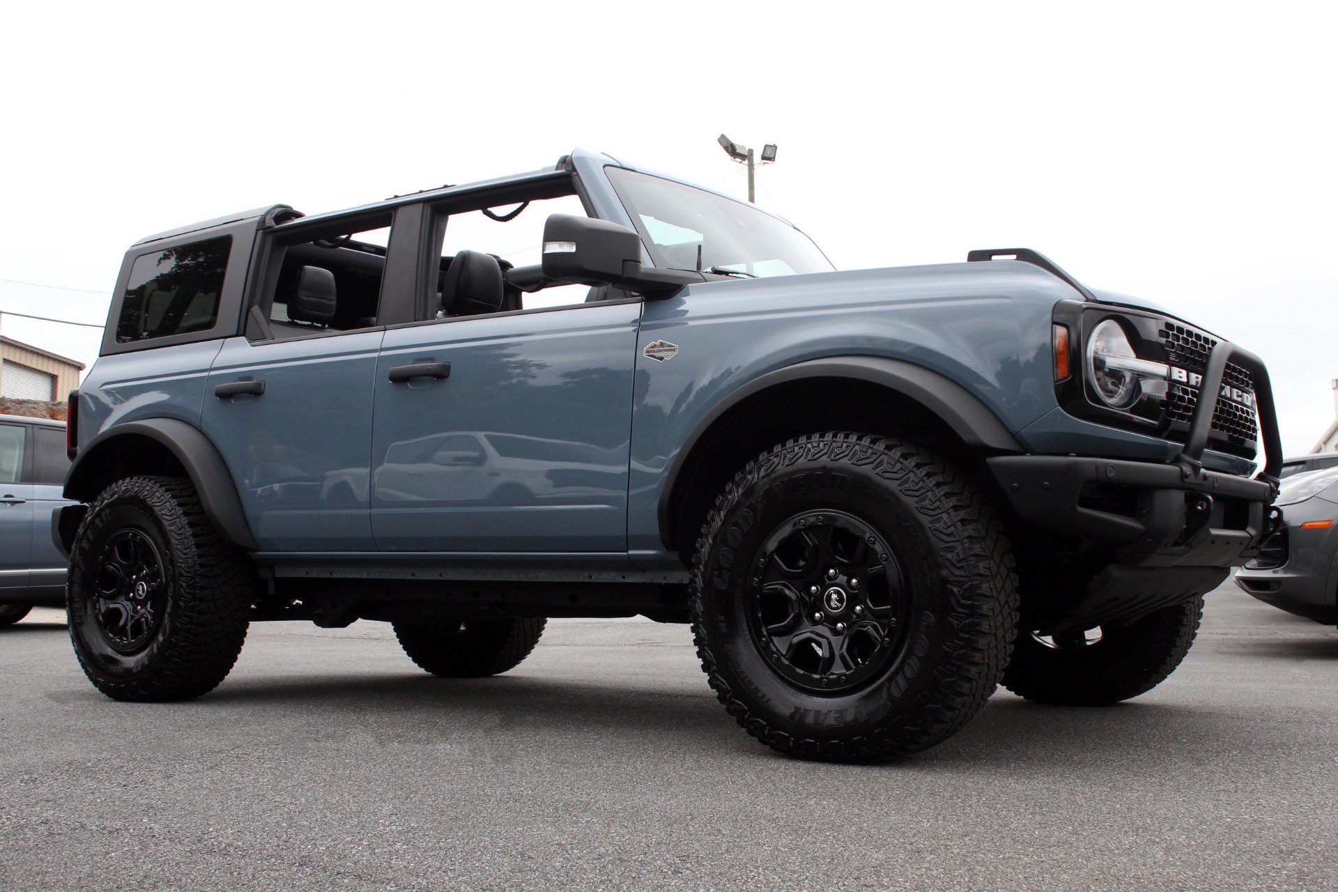 Used 2023 Ford Bronco Wildtrak AWD/4WD image 22