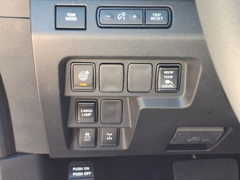 Used 2026 Nissan Frontier PRO-4X w/ Pro-4x Convenience Package AWD/4WD image 22