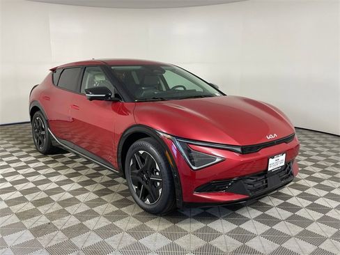 New 2025 Kia EV6 Wind image 7