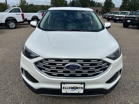 Used 2024 Ford Edge Titanium AWD/4WD image 2
