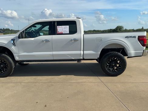 Used 2024 Ford F150 XLT w/ Tow/Haul Package image 5