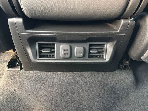 Used 2022 Chevrolet Silverado 2500 LT w/ Convenience Package AWD/4WD image 32