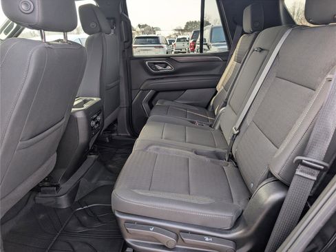 Used 2024 Chevrolet Tahoe LS image 13