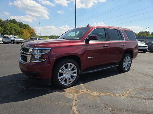 Used 2018 Chevrolet Tahoe LT RWD image 1