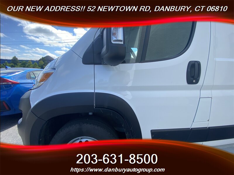 Used 2025 RAM ProMaster 2500 w/ U-Haul Equipment Group FWD image 3