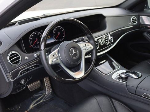 Used 2020 Mercedes-Benz S 450 Sedan image 24