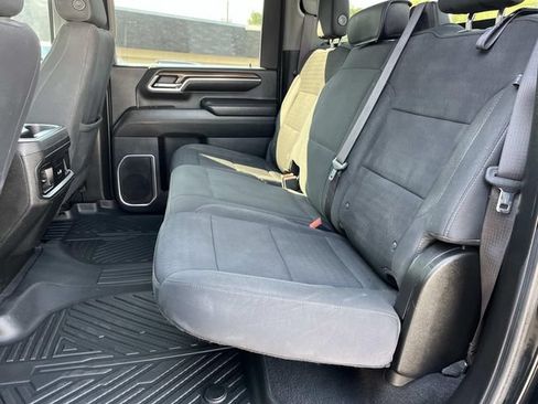 Used 2024 Chevrolet Silverado 2500 LT w/ Midnight Edition AWD/4WD image 19