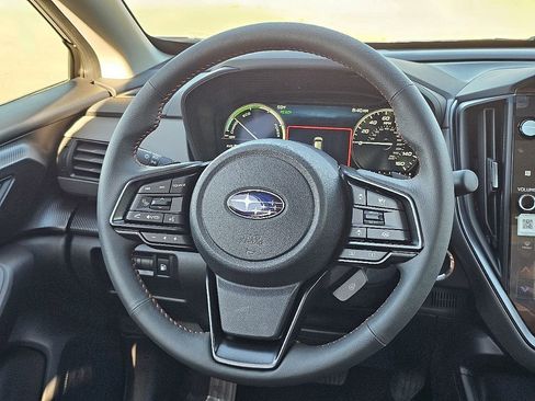 New 2026 Subaru Crosstrek 2.5i Limited AWD/4WD image 32