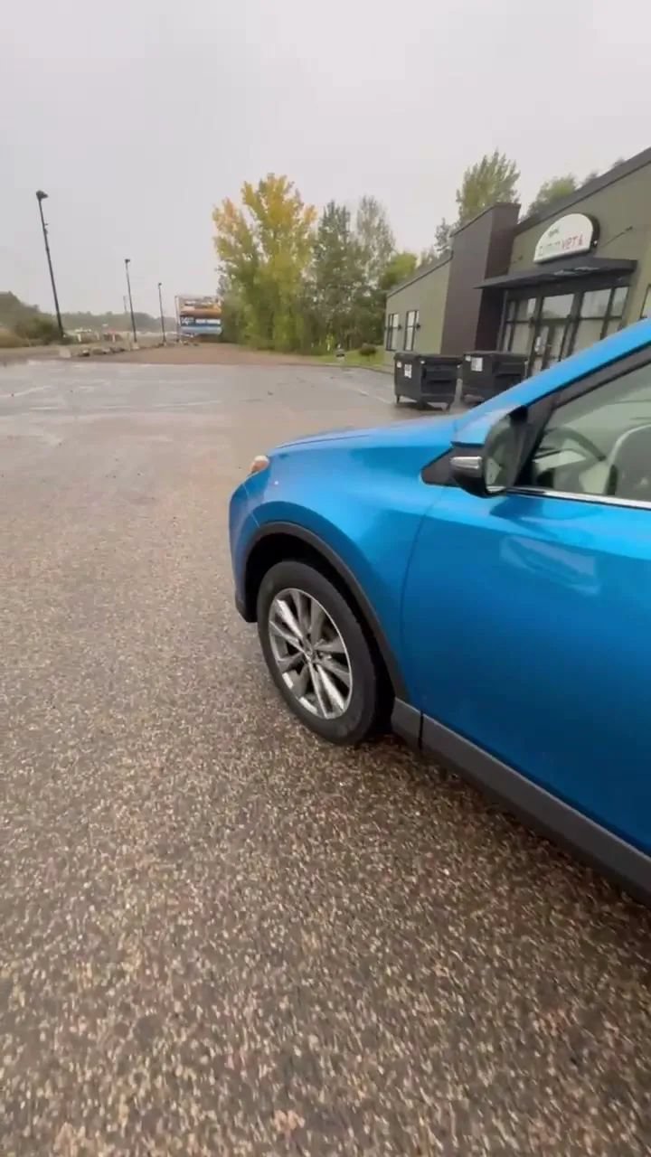 Used 2016 Toyota RAV4 Limited AWD/4WD image 53