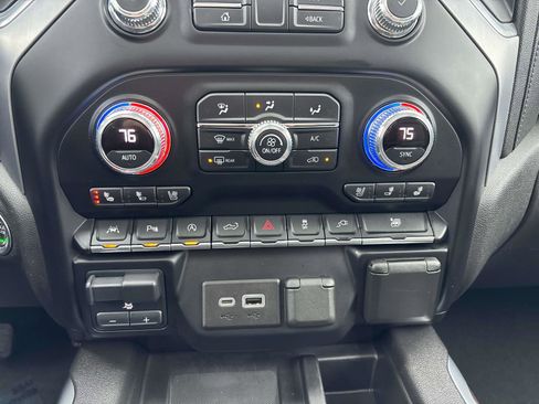 Used 2021 GMC Sierra 1500 SLT w/ SLT Premium Plus Package image 28