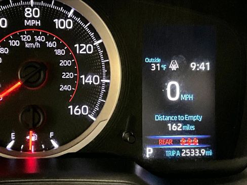 Used 2020 Toyota Corolla SE image 22