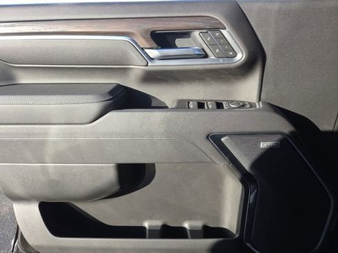 New 2025 GMC Sierra 2500 SLT w/ SLT Premium Package image 36