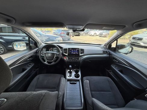 Used 2017 Honda Pilot EX image 46