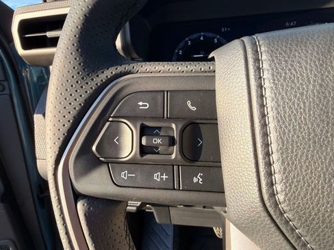 Used 2025 Toyota 4Runner Limited image 18