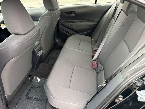 Used 2026 Toyota Corolla LE FWD image 13