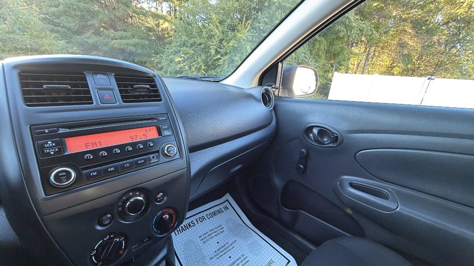 Used 2015 Nissan Versa S Plus FWD image 28