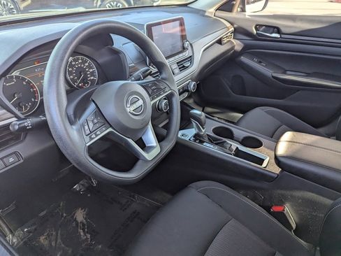 Certified 2025 Nissan Altima 2.5 SV image 17