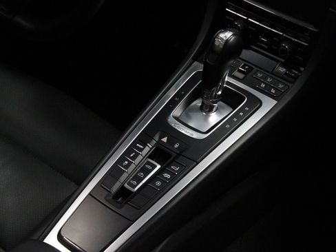 Used 2016 Porsche 911 Carrera 4S image 24