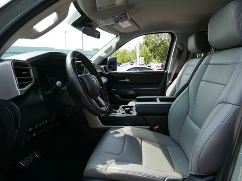 Used 2024 Toyota Tundra SR5 w/ TRD Off-Road Premium Package AWD/4WD image 33