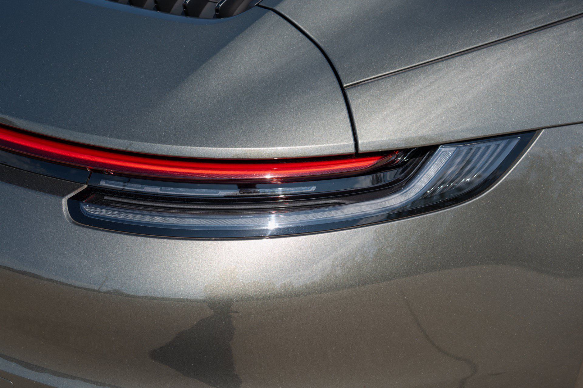Used 2022 Porsche 911 Carrera RWD image 30