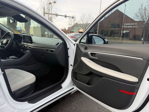 Used 2022 Hyundai Sonata SEL image 13