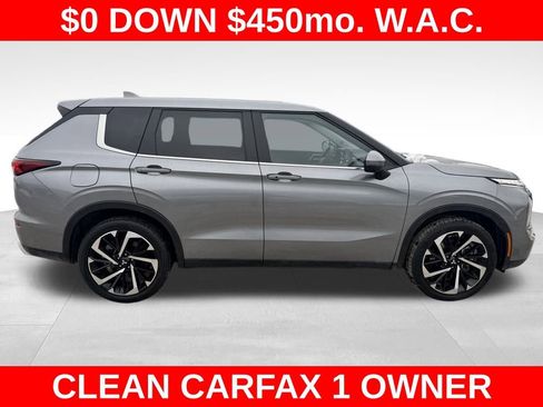 Used 2024 Mitsubishi Outlander SE Black Edition image 9