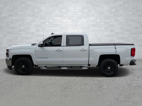 Used 2018 Chevrolet Silverado 1500 LT w/ All Star Edition image 8