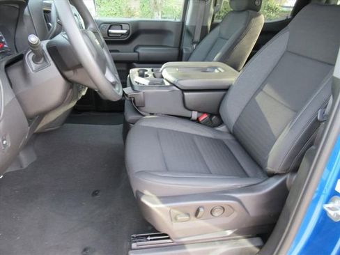 Used 2024 Chevrolet Silverado 1500 Custom image 16