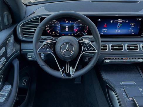 New 2025 Mercedes-Benz GLE 580 4MATIC image 14