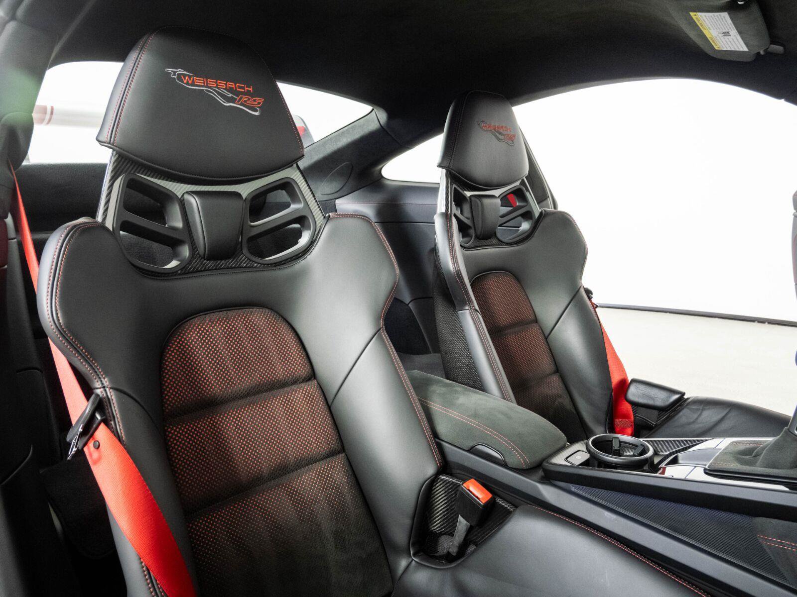 Certified 2023 Porsche 911 GT3 RS w/ Weissach Package RWD image 19