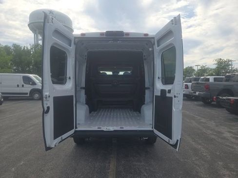 Used 2025 RAM ProMaster 3500 w/ Crew Van Package FWD image 24
