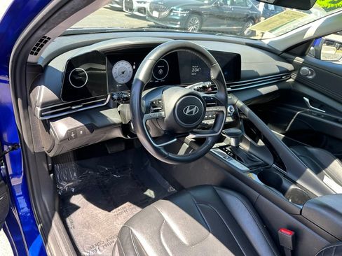 Used 2024 Hyundai Elantra Limited FWD image 22