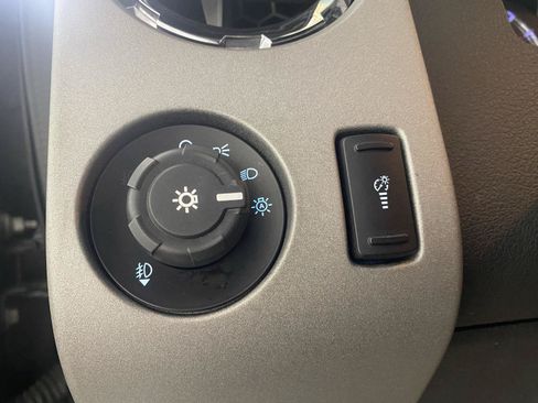 Used 2013 Ford F250 Lariat w/ Lariat Ultimate Pkg AWD/4WD image 20