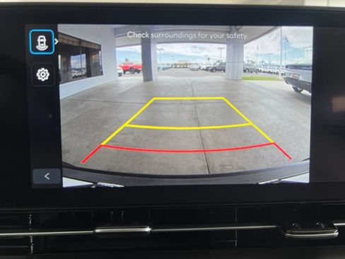 Used 2025 Hyundai Kona SEL AWD/4WD image 59