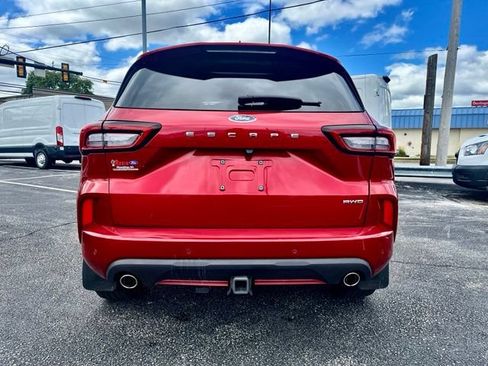 Certified 2023 Ford Escape ST-Line Select w/ Tech Pack #2 AWD/4WD image 5