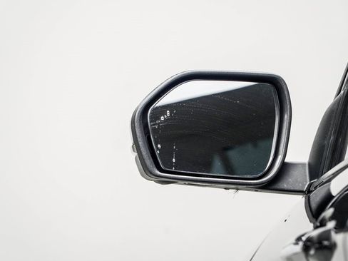 Used 2022 Ford Explorer Limited w/ Equipment Group 301A image 15