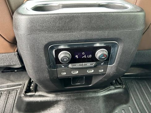 Used 2021 Chevrolet Tahoe High Country w/ Technology Package AWD/4WD image 47