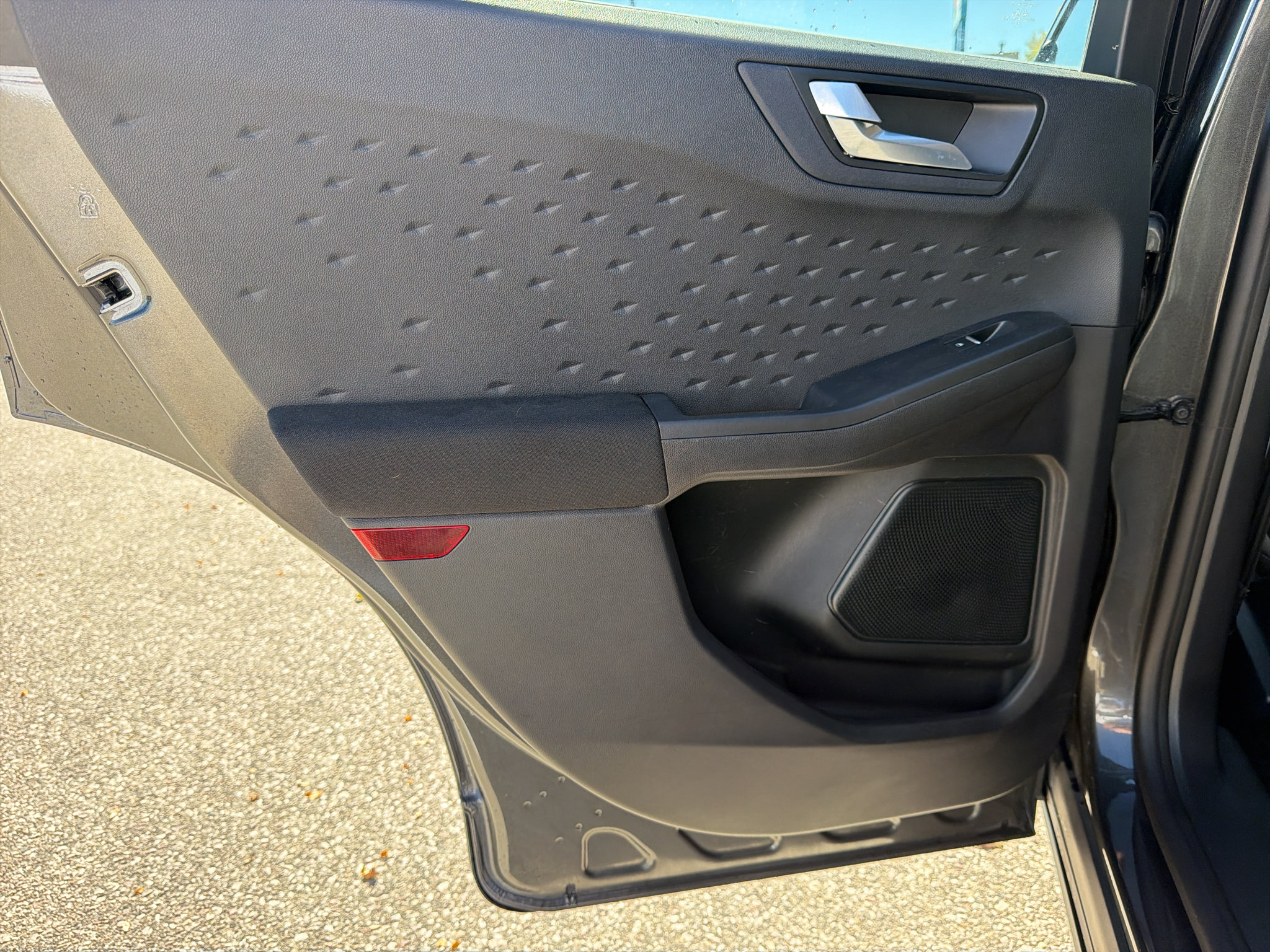 Used 2020 Ford Escape SE AWD/4WD image 14