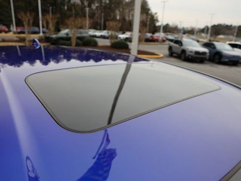 Used 2023 Honda CR-V EX-L image 9