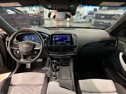Used 2024 Cadillac CT5 V Blackwing w/ Driver Assist Package image 15