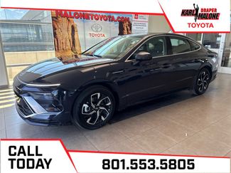 Used 2025 Hyundai Sonata SEL image 1