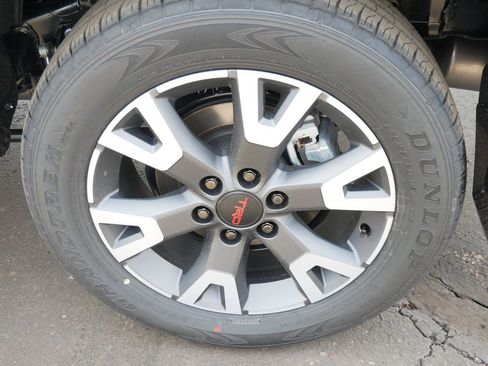 New 2026 Toyota 4Runner TRD Sport AWD/4WD image 4