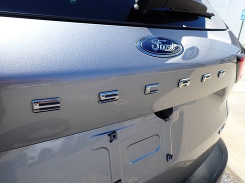 Used 2023 Ford Escape Active AWD/4WD image 4