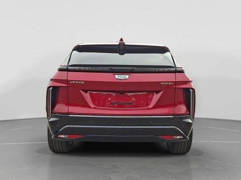 Used 2024 Cadillac Lyriq Luxury AWD/4WD image 5