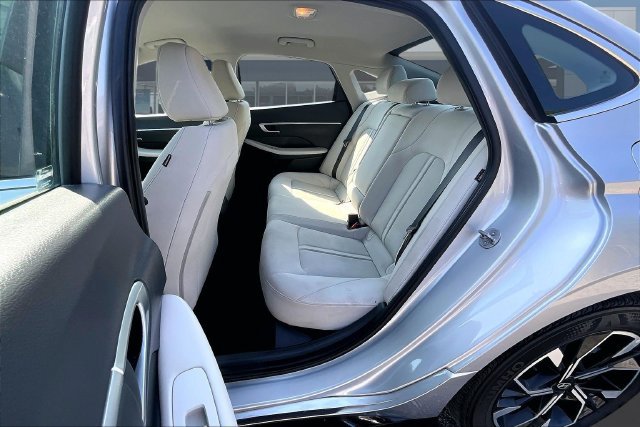 Used 2025 Hyundai Sonata SEL FWD image 22