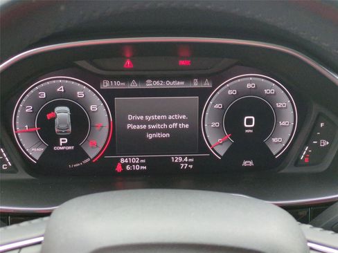 Used 2019 Audi Q3 2.0T Premium Plus w/ Premium Plus Package AWD/4WD image 14