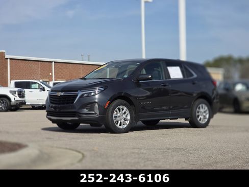 Used 2022 Chevrolet Equinox LT image 3