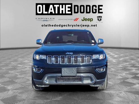 Used 2018 Jeep Grand Cherokee Limited image 34