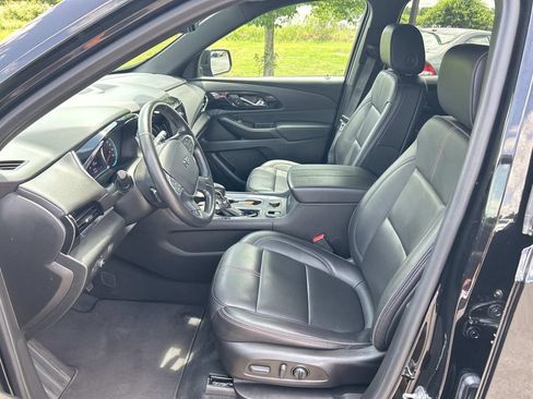 Used 2022 Chevrolet Traverse RS AWD/4WD image 29