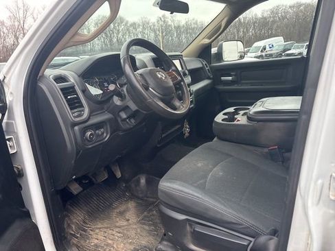 Used 2019 RAM 2500 Tradesman image 12